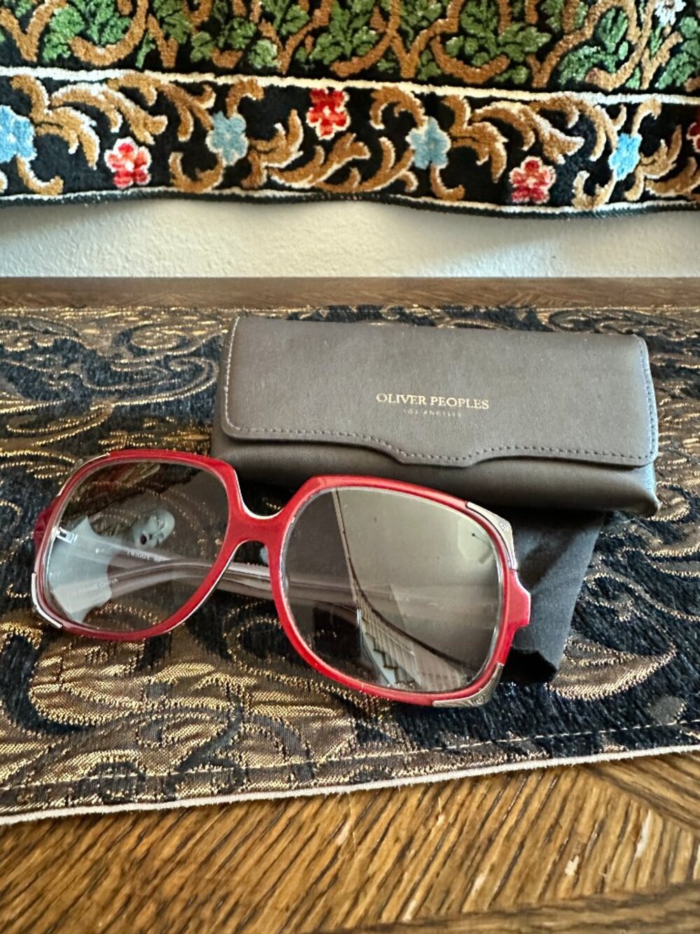 CIRCA Twiggy Oversized Red Retro Reading Sunglasses +2.25 EUC - Picture 7 of 7